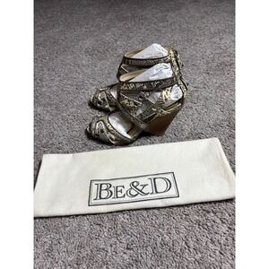 BE&D New York Snakeskin Embossed Leather Strappy Wedge Sandals Studded Grey 36.5